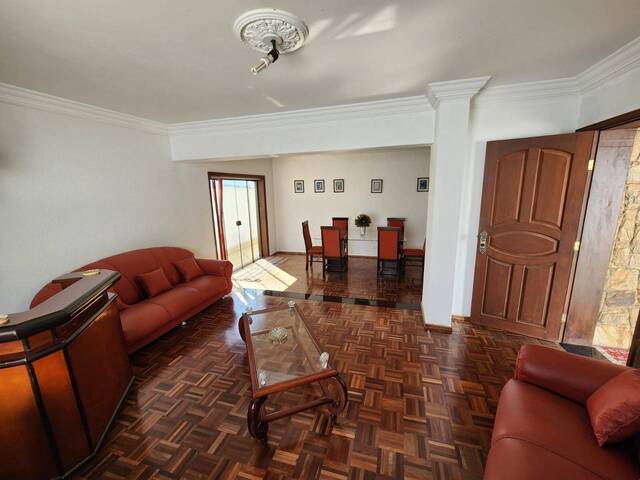 #1639 - Casa para Venda em Pouso Alegre - MG
