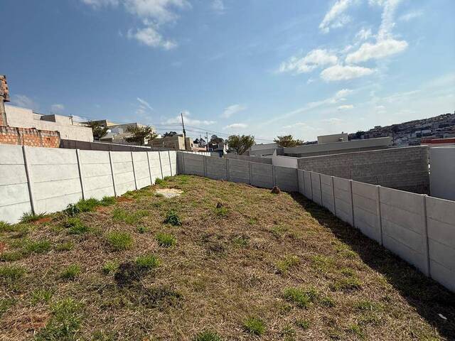 #1645 - TERRENO URBANO para Venda em Pouso Alegre - MG - 1