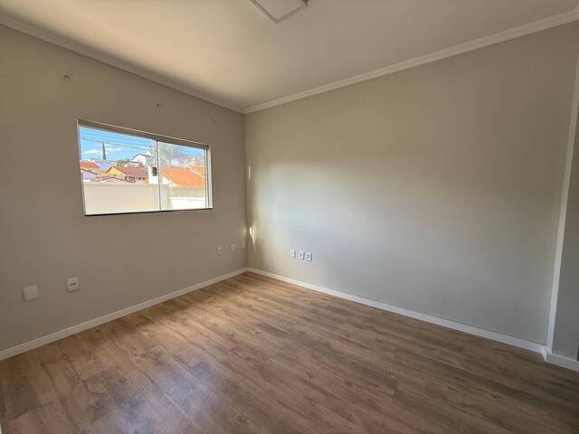 #1451 - Casa para Venda em Pouso Alegre - MG