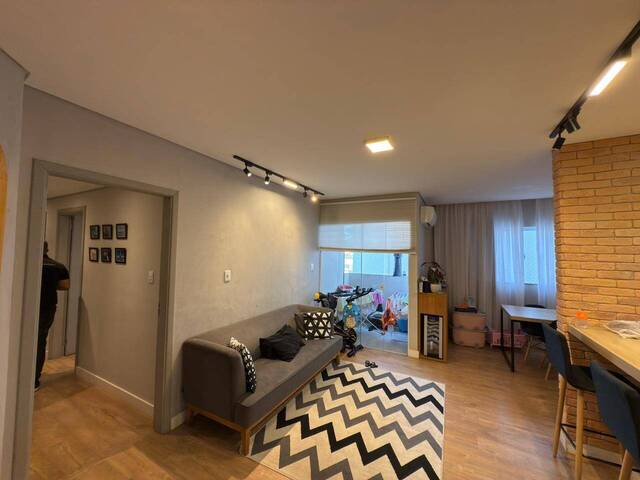 #1685 - Apartamento para Venda em Pouso Alegre - MG - 2