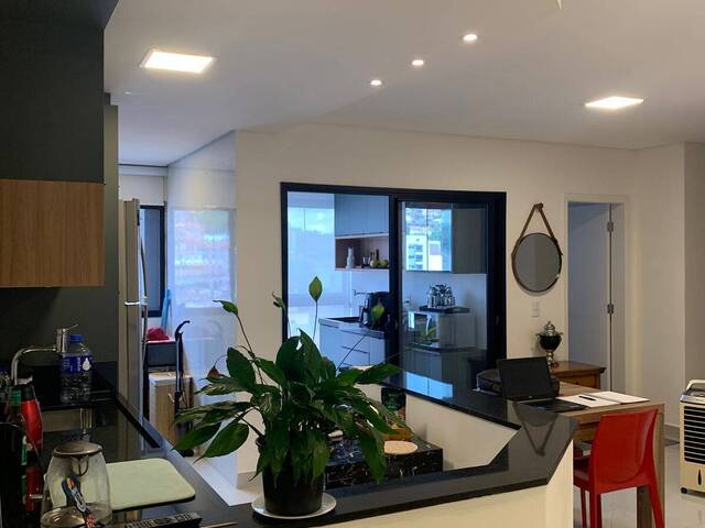 #974 - Apartamento para Venda em Pouso Alegre - MG