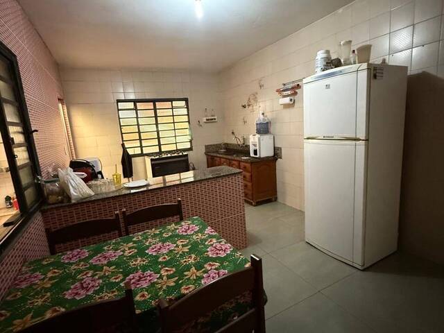 #1689 - Apartamento para Venda em Pouso Alegre - MG - 3