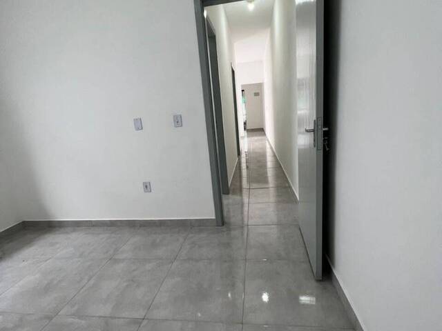 #1693 - Casa para Venda em Pouso Alegre - MG - 3