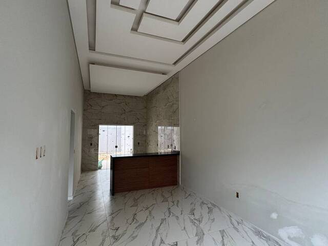 #1694 - Casa para Venda em Pouso Alegre - MG - 2