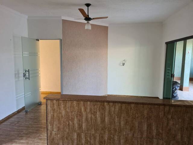 Casa para Venda em Pouso Alegre - 4