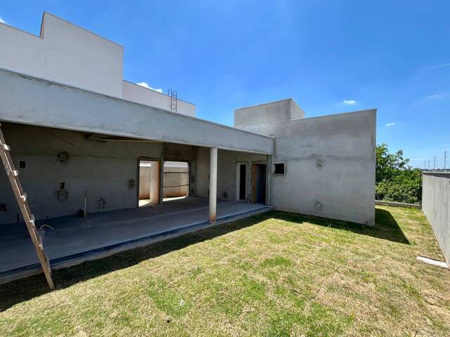 #1720 - Casa para Venda em Pouso Alegre - MG - 2