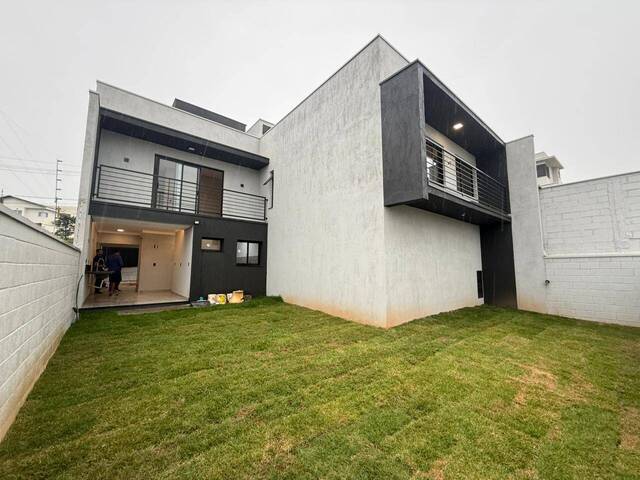 Venda em Buritis - Pouso Alegre