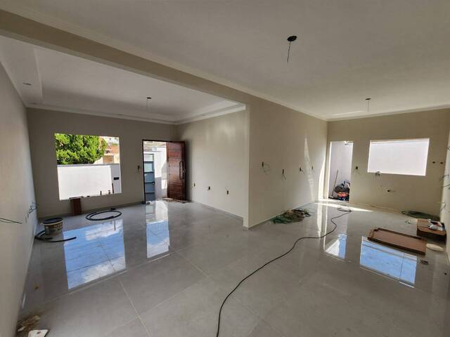 Venda em Jardim Floresta - Pouso Alegre