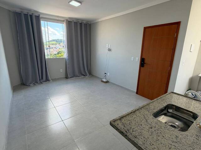 #1723 - Apartamento para Venda em Pouso Alegre - MG