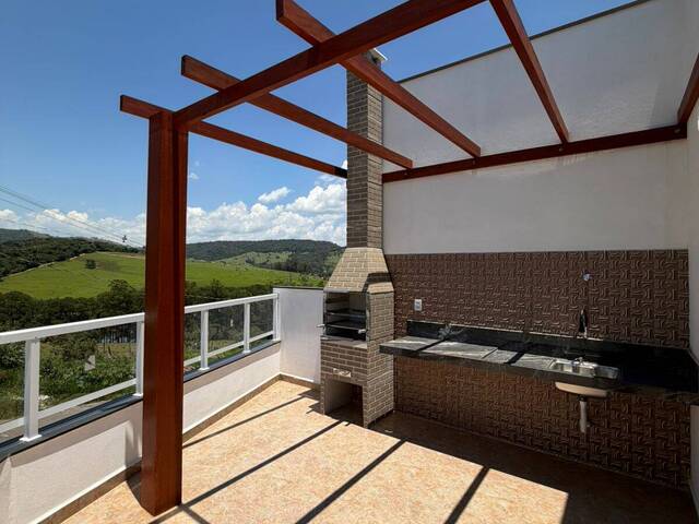 #1517 - Casa para Venda em Pouso Alegre - MG