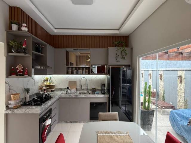 #1738 - Casa para Venda em Pouso Alegre - MG - 2