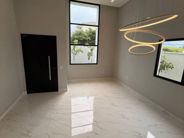 #1700 - Casa para Venda em Pouso Alegre - MG - 2