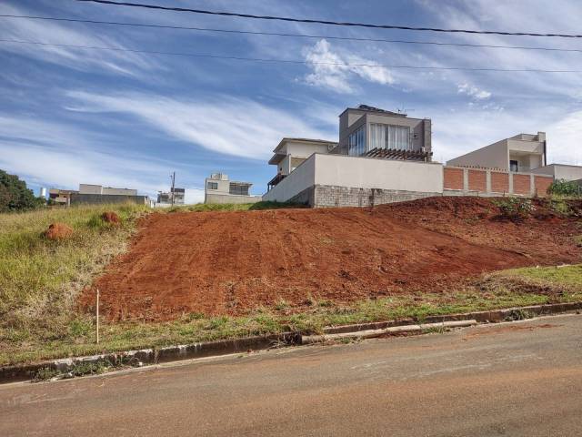 #1353 - Área para Venda em Pouso Alegre - MG - 1