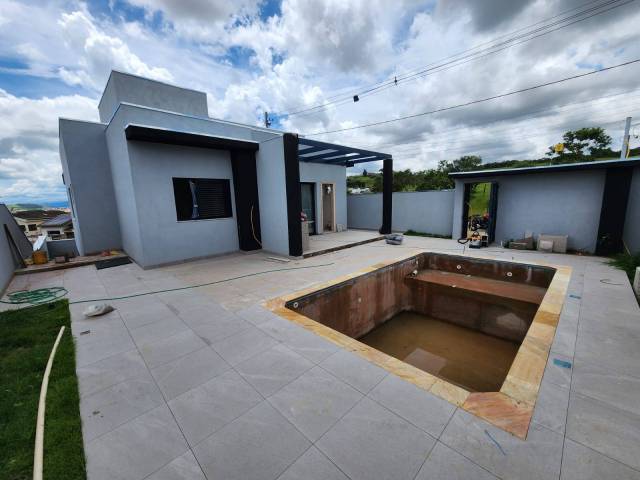 Venda em Jardim Floresta - Pouso Alegre