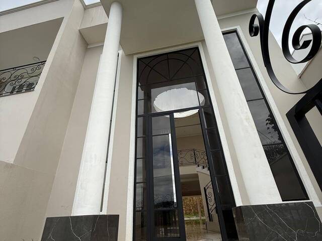 #1772 - Casa para Venda em Pouso Alegre - MG - 2