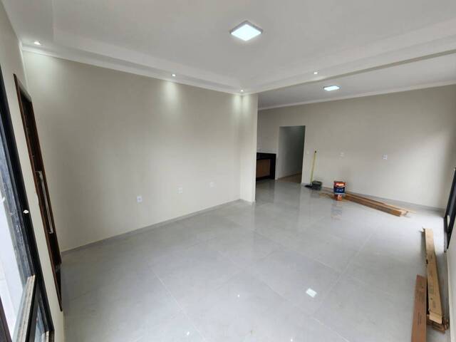 #1732 - Casa para Venda em Pouso Alegre - MG - 2