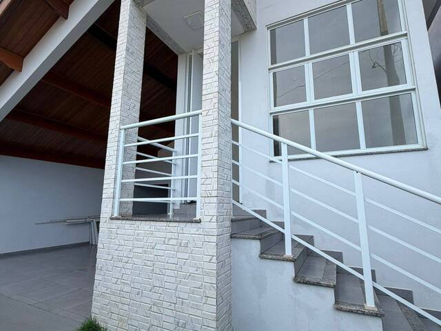 #887 - Casa para Venda em Congonhal - MG - 2