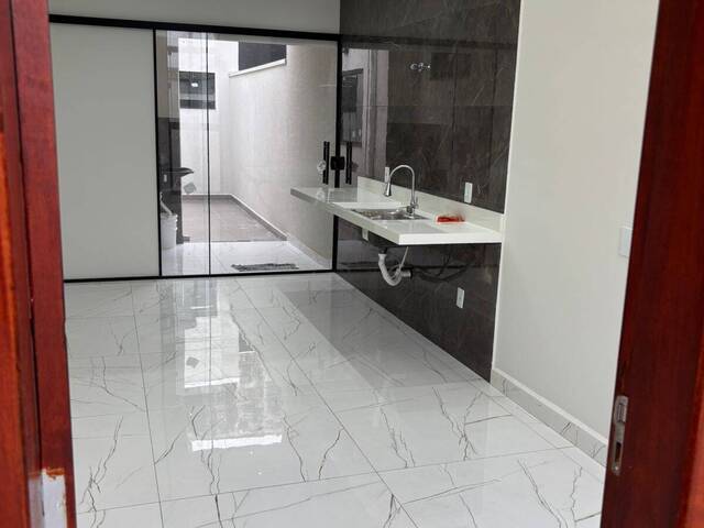 #1480 - Casa para Venda em Pouso Alegre - MG