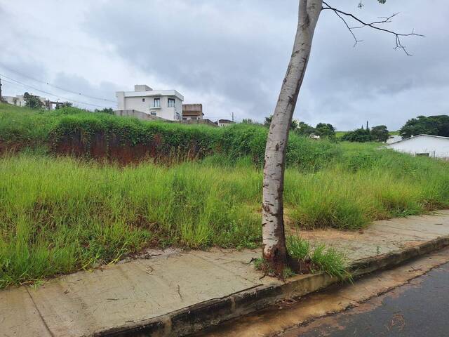 Venda em Buritis - Pouso Alegre