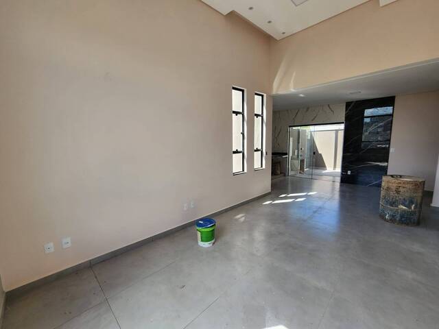 #1821 - Casa para Venda em Pouso Alegre - MG - 2