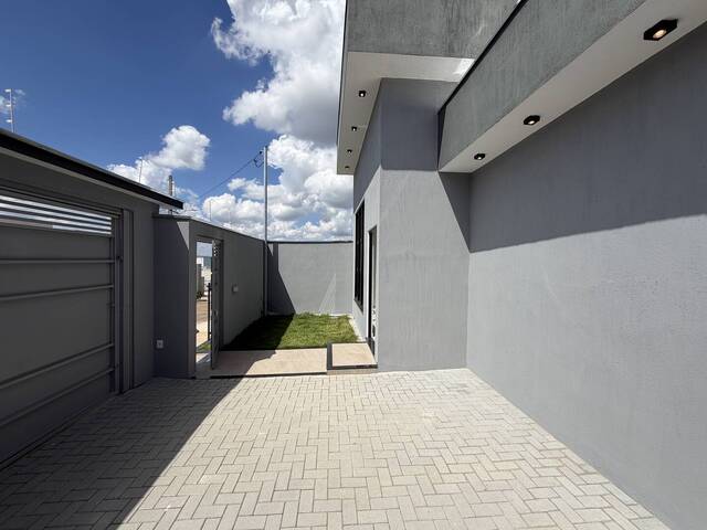 #1630 - Casa para Venda em Pouso Alegre - MG