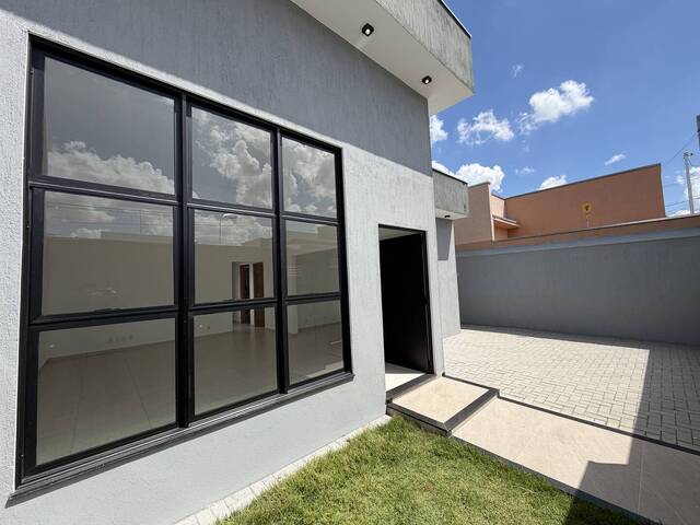 #1630 - Casa para Venda em Pouso Alegre - MG