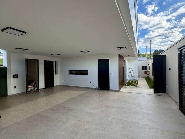 #1731 - Casa para Venda em Pouso Alegre - MG - 2