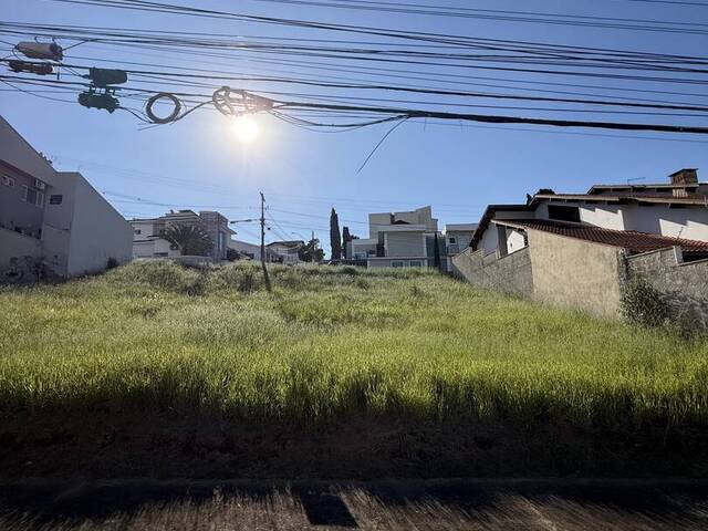#1826 - Terreno para Venda em Pouso Alegre - MG - 2