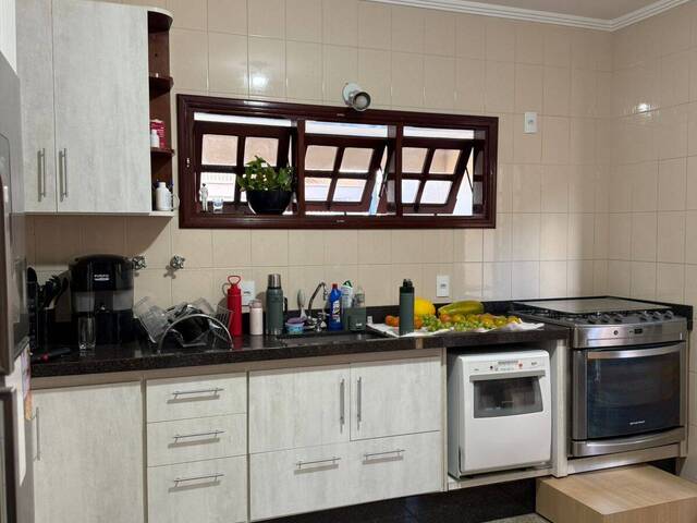 Casa para Venda em Pouso Alegre - 4