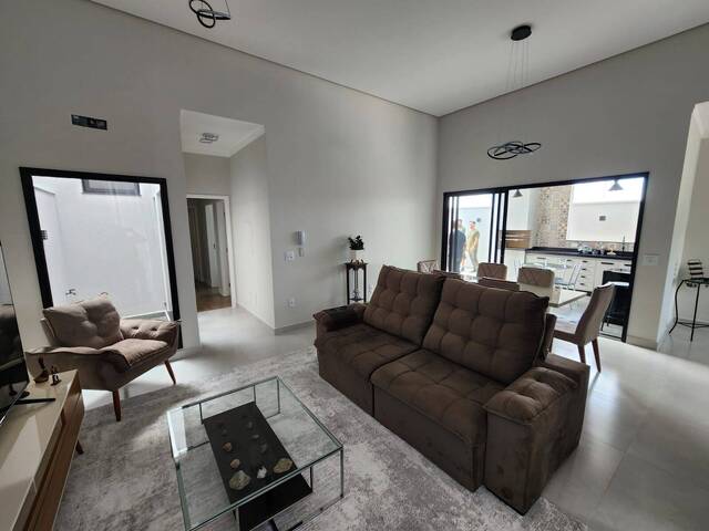 #1781 - Casa para Venda em Pouso Alegre - MG - 2