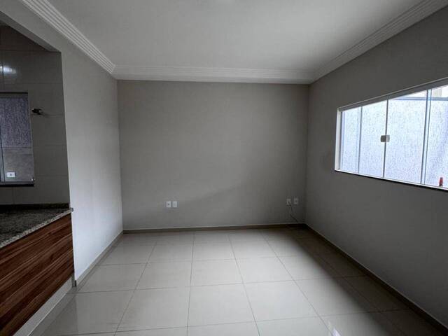 #1840 - Casa para Venda em Pouso Alegre - MG