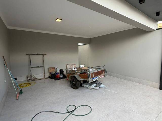 #1758 - Casa para Venda em Pouso Alegre - MG - 2