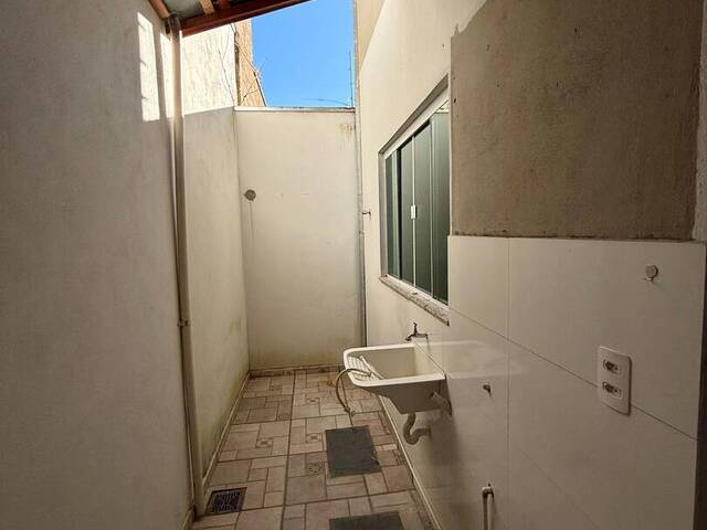 #1845 - Casa para Venda em Pouso Alegre - MG - 2