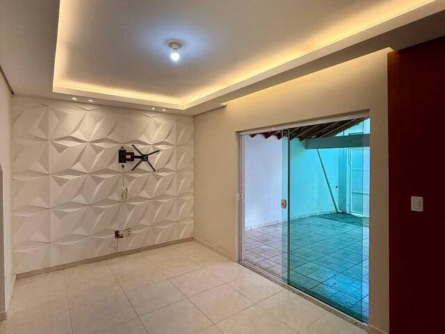 #1845 - Casa para Venda em Pouso Alegre - MG - 1