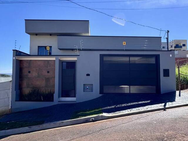 Venda em Parque Real - Pouso Alegre