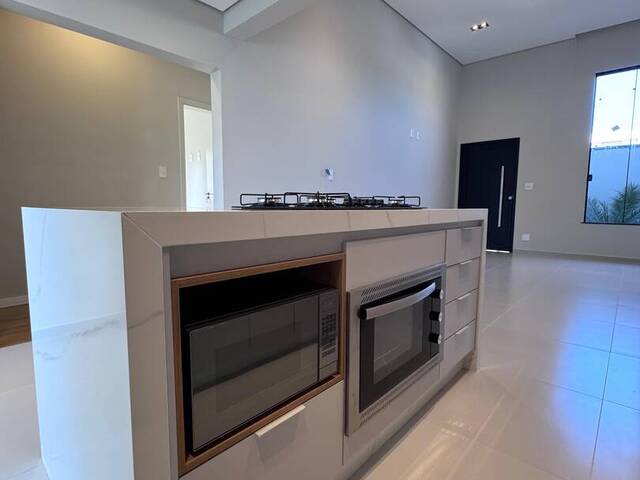 #1850 - Casa para Venda em Pouso Alegre - MG