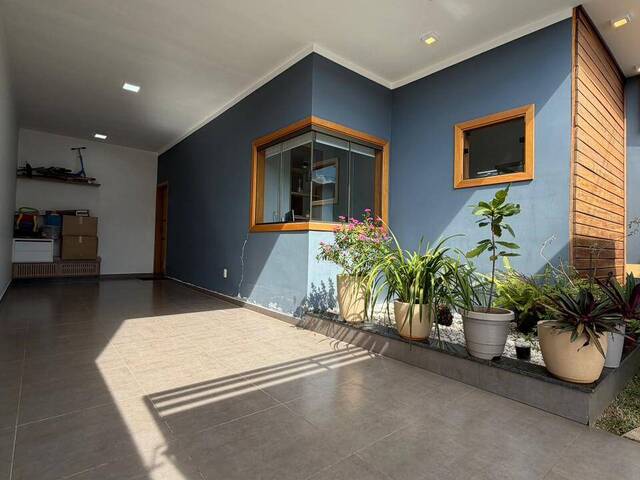 Casa para Venda em Pouso Alegre - 2