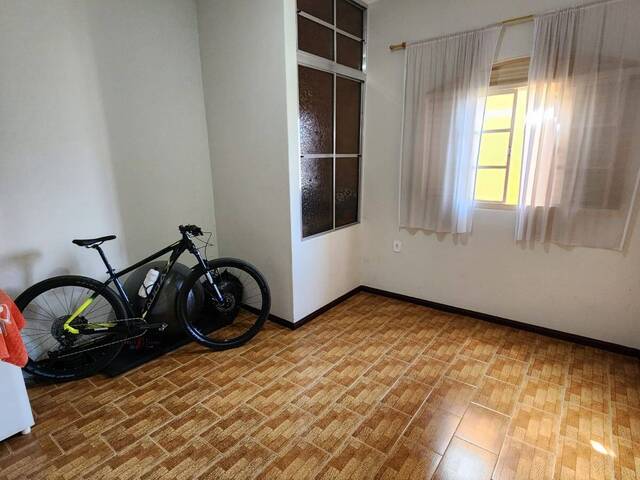 Casa para Venda em Pouso Alegre - 4