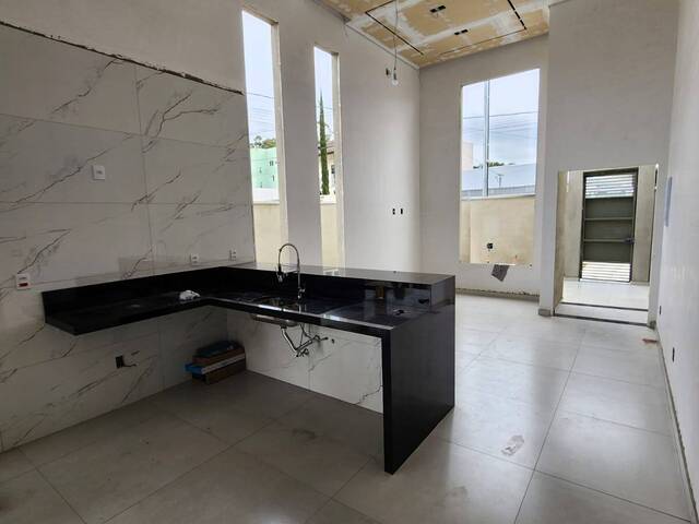 #1656 - Casa para Venda em Pouso Alegre - MG