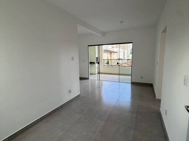 Apartamento para Venda em Pouso Alegre - 3