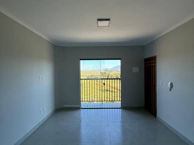 Apartamento para Venda em Pouso Alegre - 3