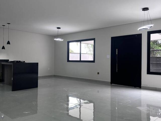 Casa para Venda em Pouso Alegre - 3