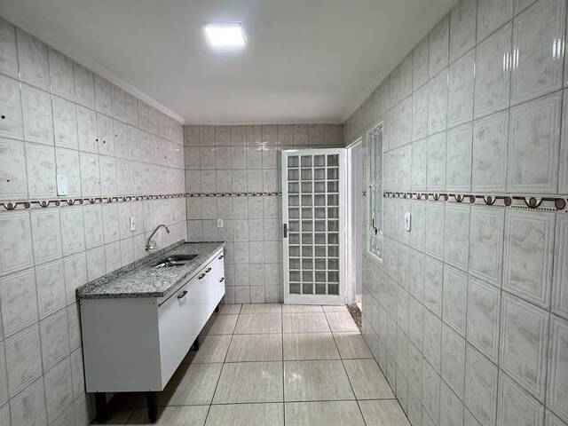 Casa para Venda em Pouso Alegre - 3