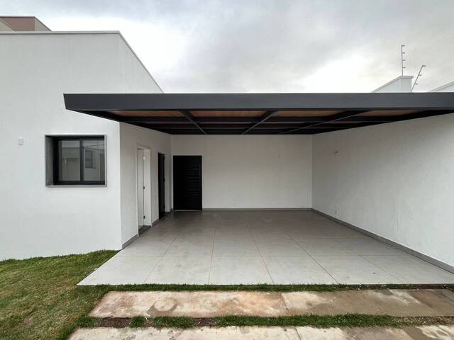 #1720 - Casa para Venda em Pouso Alegre - MG