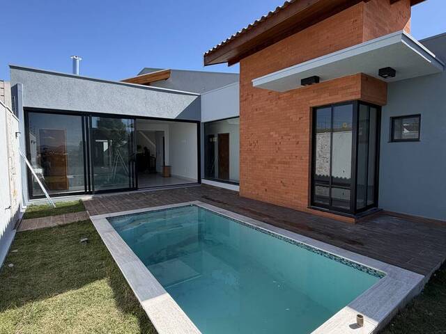 Venda em Residencial Serra Morena - Pouso Alegre