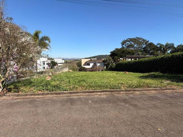 #1935 - Terreno para Venda em Pouso Alegre - MG