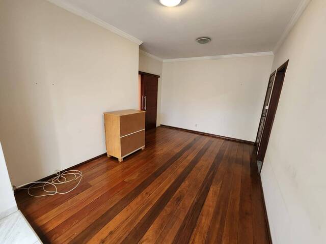 Apartamento para Venda em Pouso Alegre - 4