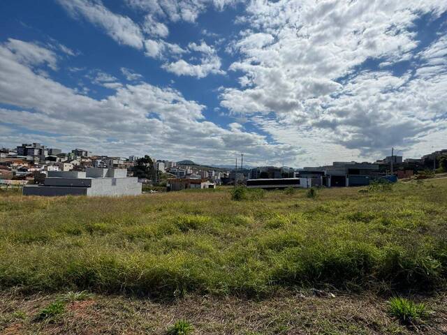 Área para Venda em Pouso Alegre - 2