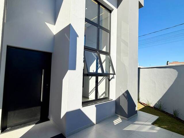 #1656 - Casa para Venda em Pouso Alegre - MG
