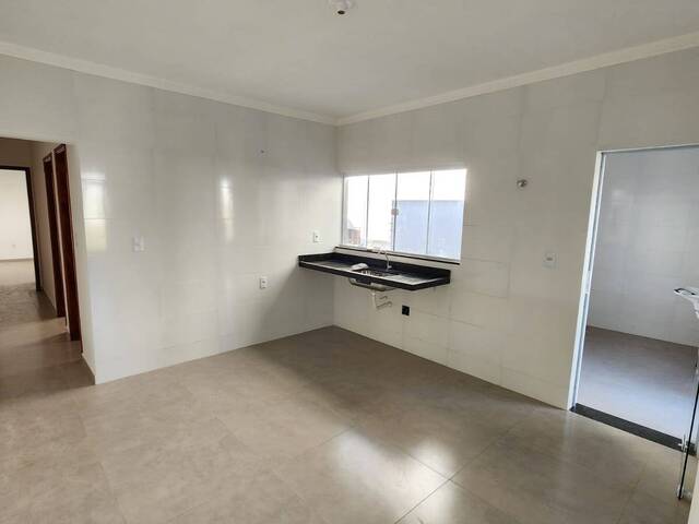 Casa para Venda em Pouso Alegre - 4